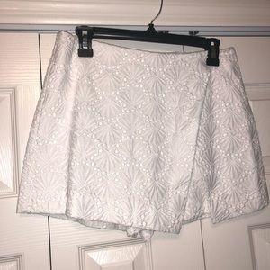 Lilly Pulitzer white envelope skort NWT